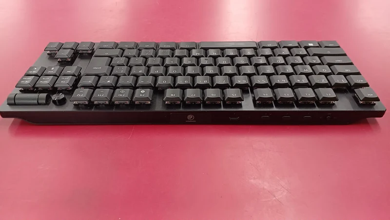 Clavier de jeu RAZER RZ03-04371400-R3J1