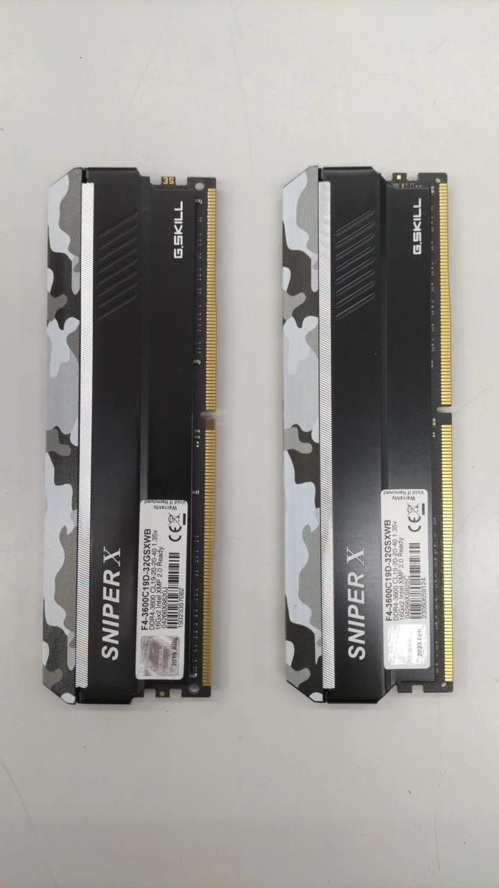 Mémoire PC G.SKILL (kit de 2 disques) F4-3600C19D-32GSXWB