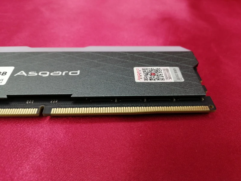 Mémoire ASGARD VAM5UX56C46AG-DLOWRN