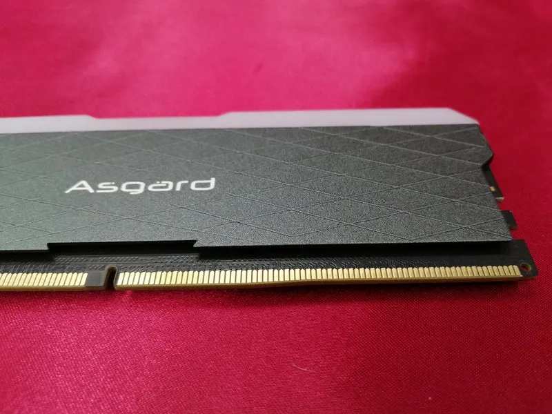 Mémoire ASGARD VAM5UX56C46AG-DLOWRN