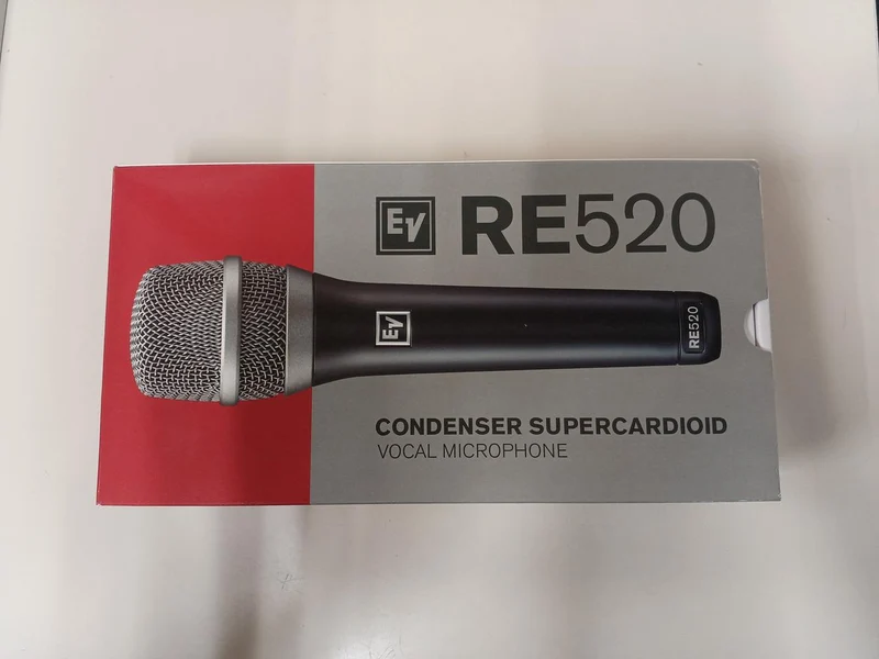 Microphone à condensateur ELECTRO VOICE RE520