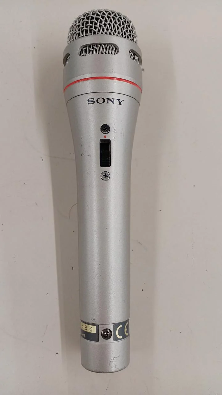Microphone SONY F-720