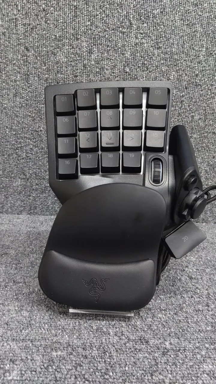Clavier de jeu RAZER TARTARUS V2