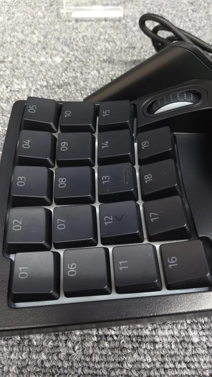 Clavier de jeu RAZER TARTARUS V2