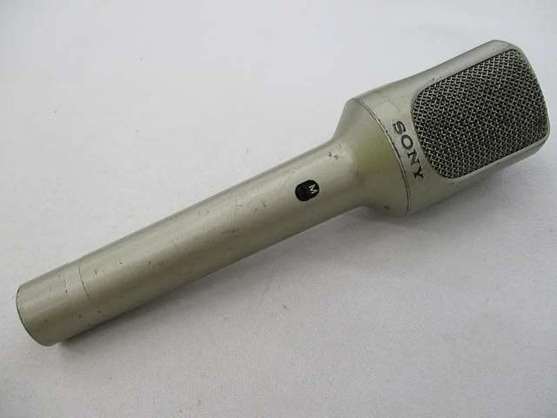 Microphone dynamique SONY F-560