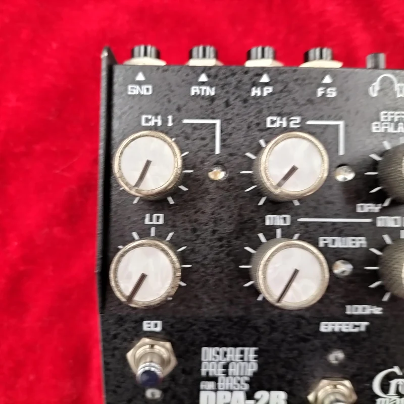 Préamplificateur de basse CREWS MANIAC SOUND DPA-2B