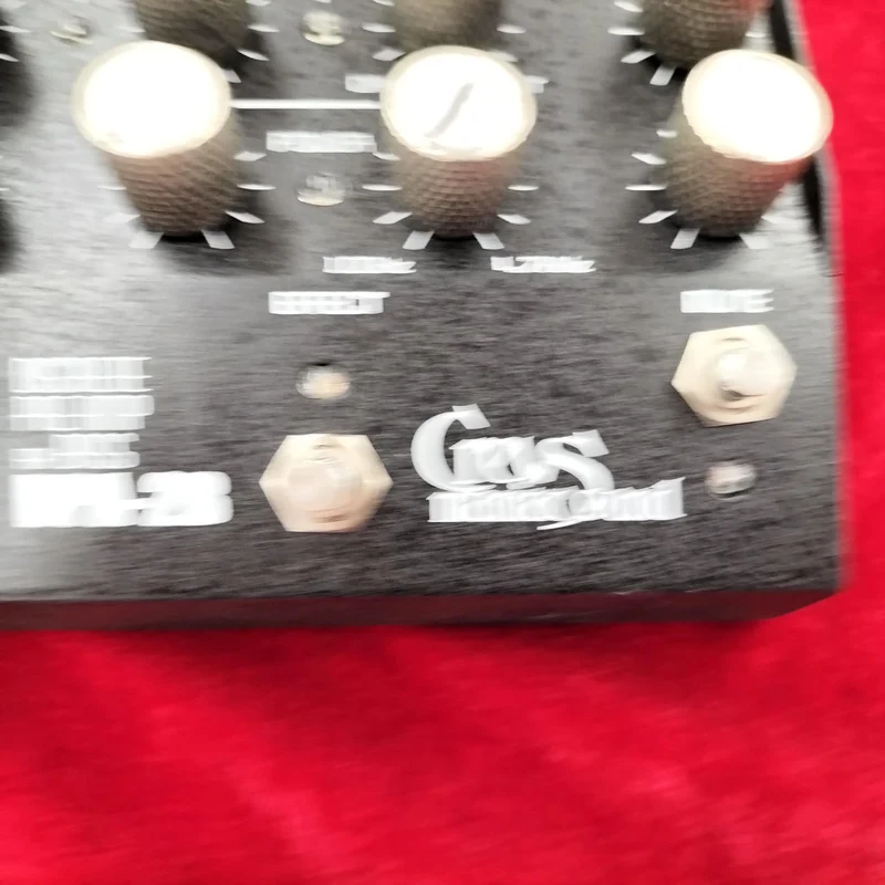 Préamplificateur de basse CREWS MANIAC SOUND DPA-2B