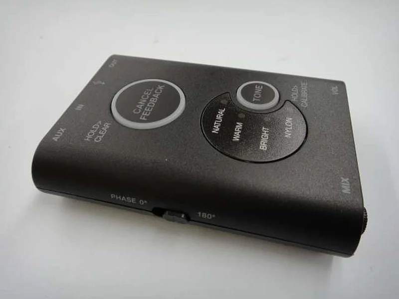 Microphone et préamplificateur pour guitare acoustique IK MULTIMEDIA IRIG ACOUSTIC STAGE