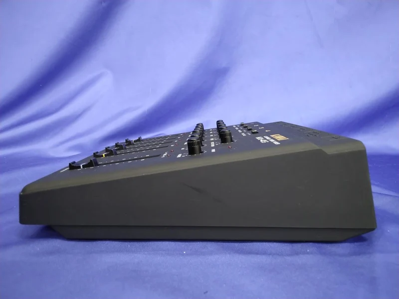 Table de mixage KAWAI MX-4S