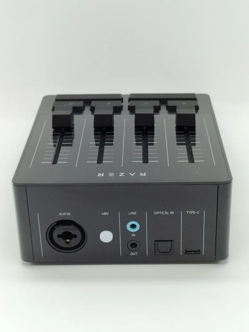 Table de mixage audio RAZER RZ19-0386
