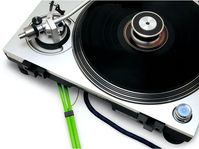 Class B RCA 1m Turntable