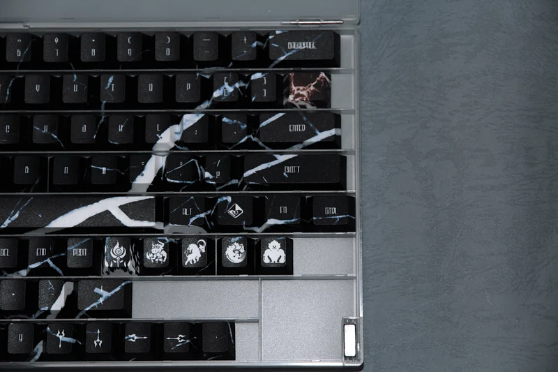 TRAITORS TARTARUS KEYCAPS