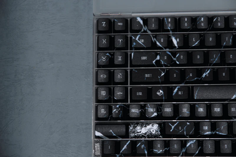 TRAITORS TARTARUS KEYCAPS