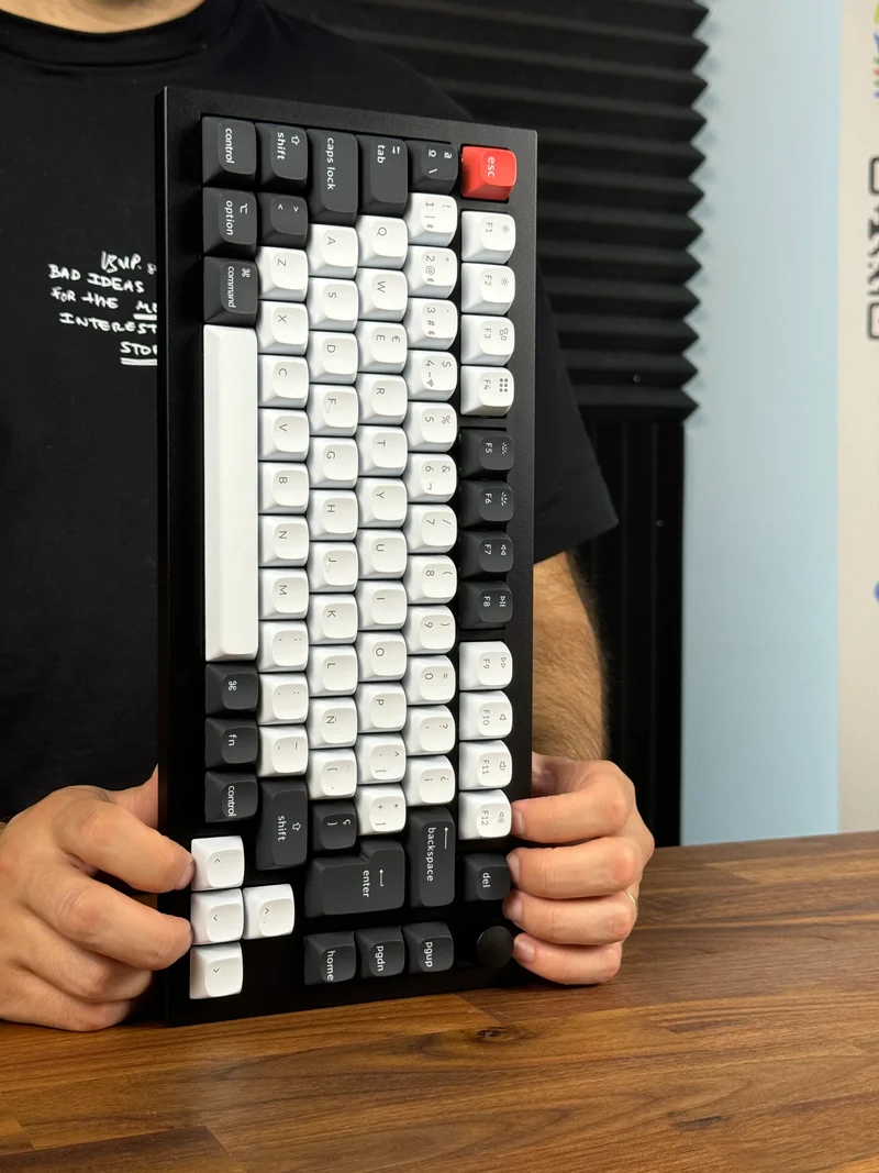 KEYCHRON Q1 MAGNETIC KEYBOARD