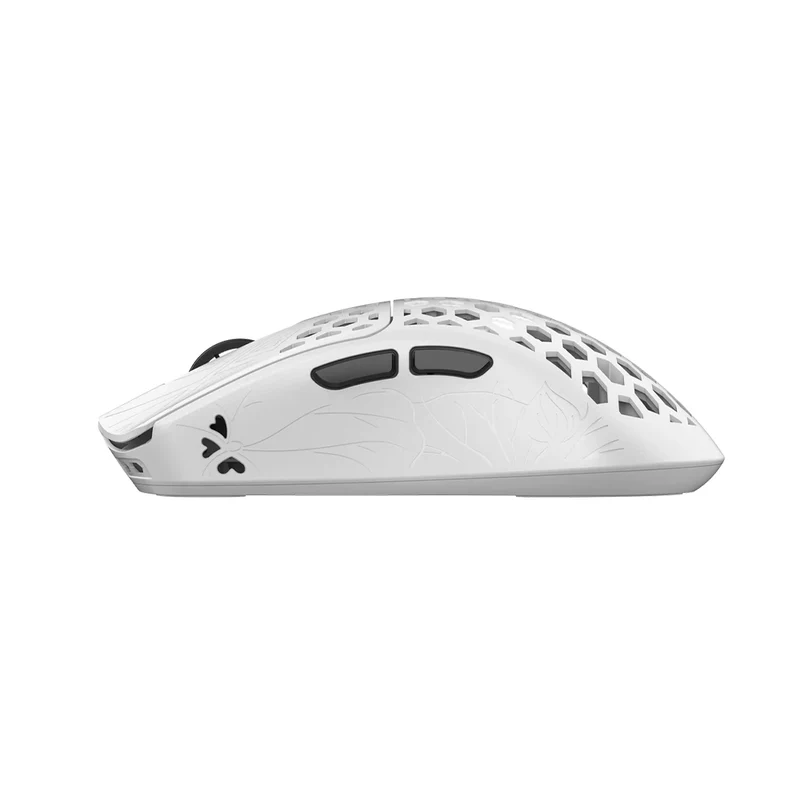 Arbiter Studio Akitsu Medium CF 8K Wireless White