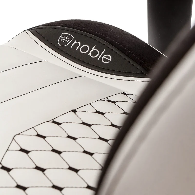 Noblechairs EPIC White/Black