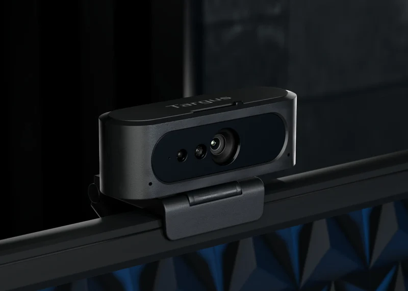 Webcam Full HD avec reconnaissance faciale par infrarouge*