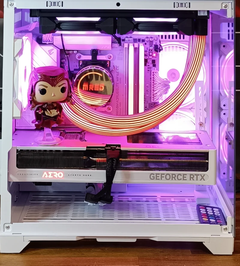PC Red Witch Blanc