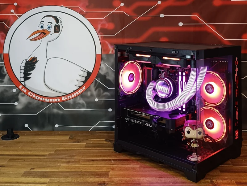 PC Red Witch Noir